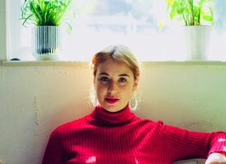 First Listen // Bella Unwin – Bubble of Horror